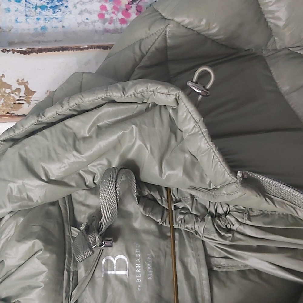 Packable Puffer Coat - Picture 4 of 11
